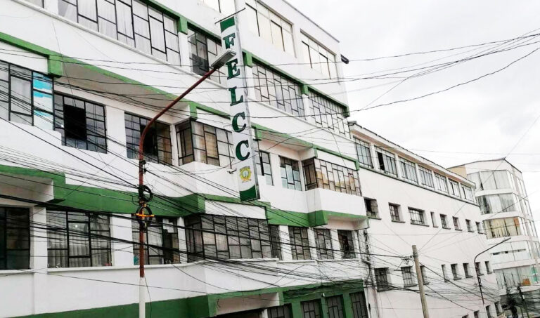 Policía halla cuerpo sin vida de coreano en un hostal de La Paz