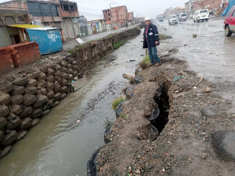 El Alto: Alcaldía destina Bs. 2 millones para emergencias por lluvias