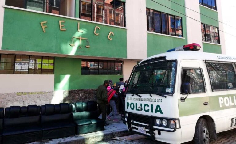 En El Alto: Policía aprehende a 4 antisociales más por robo a entidad bancaria