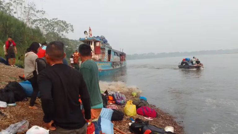 Naufragio en río Ucayali deja seis fallecidos y varios desaparecidos